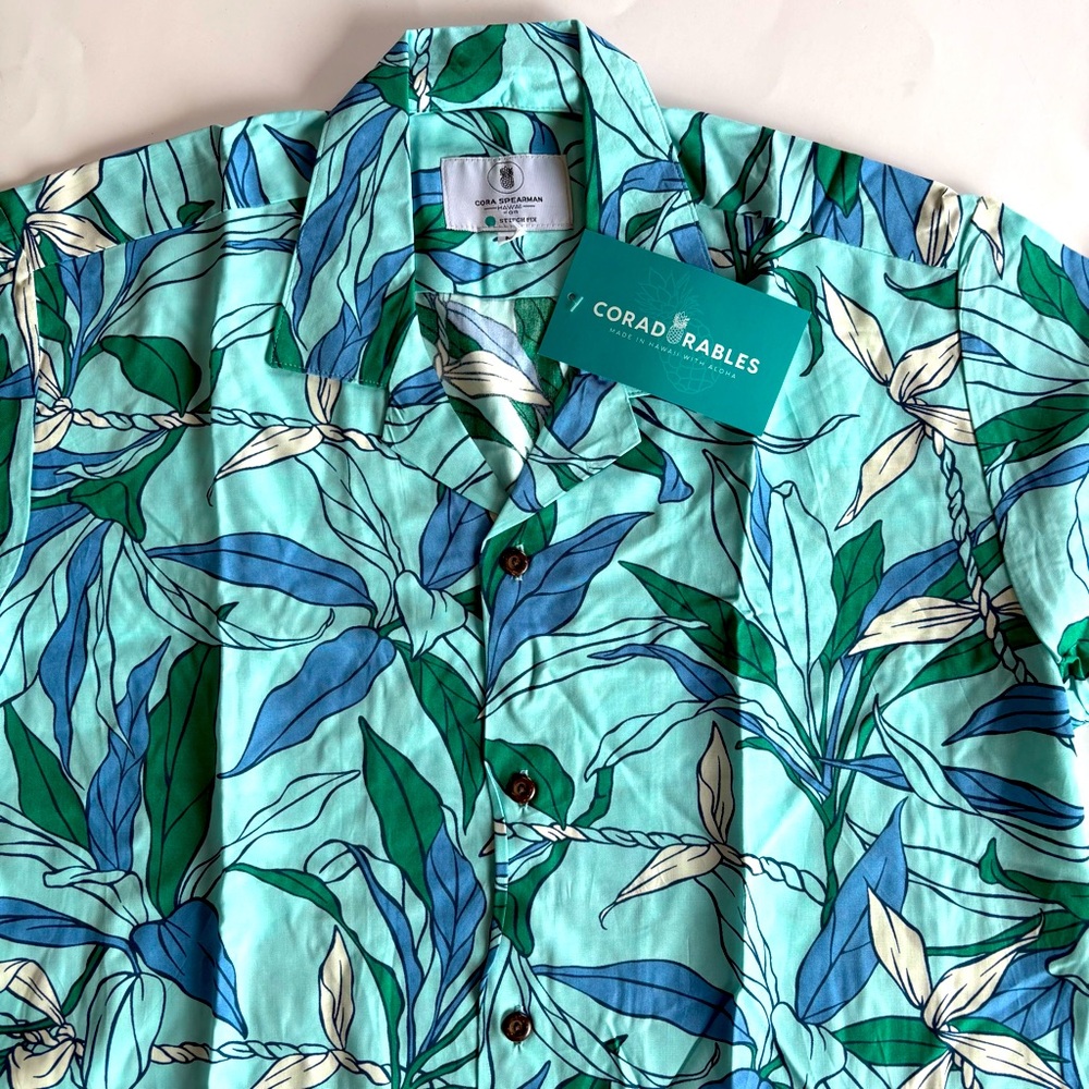 Cora Spearman Hawaii Men's Medium Rayon Short‎ Sleeve Hawaiin Floral Button Up